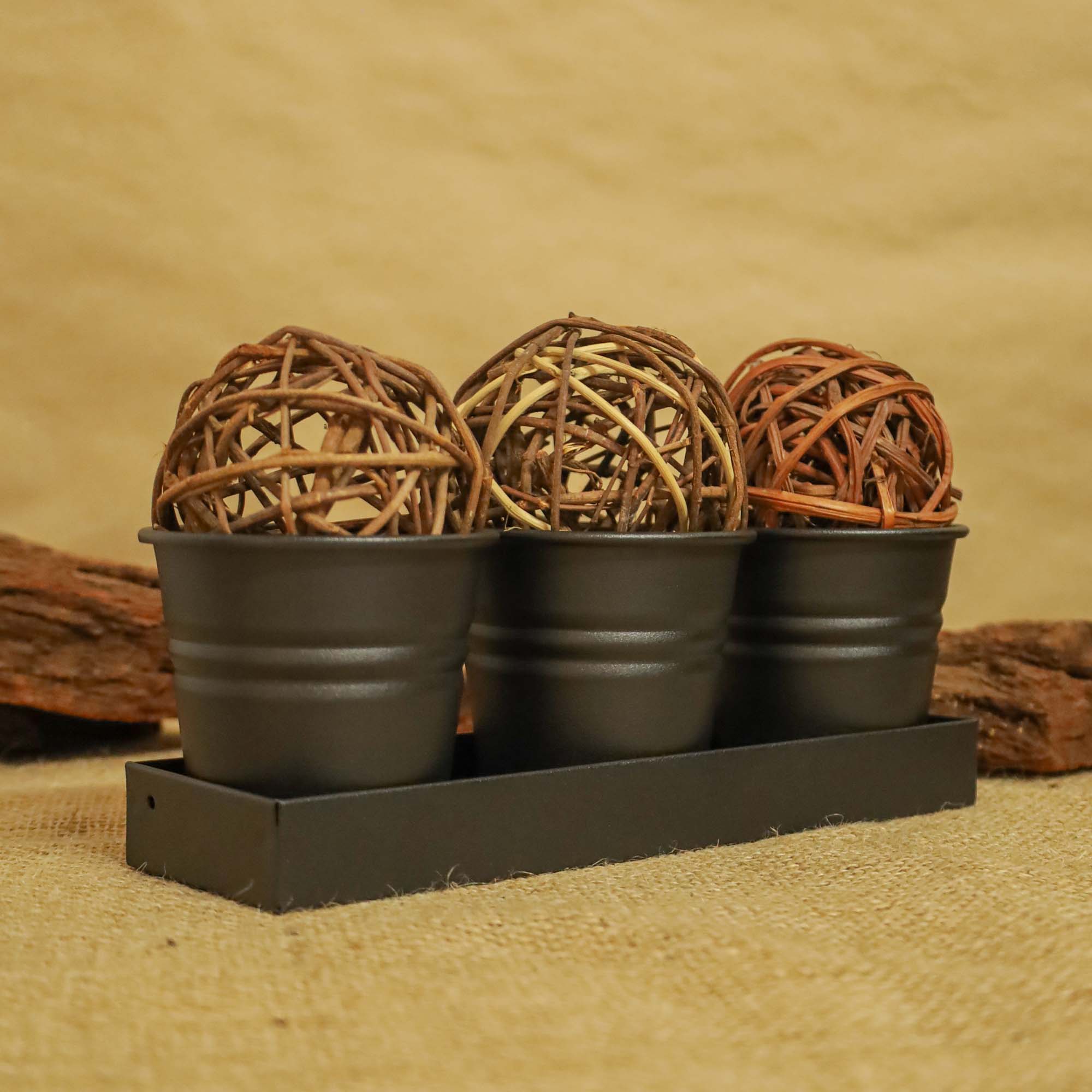 b5a9f5dd0a5b7f4f05271bc8af2856f6