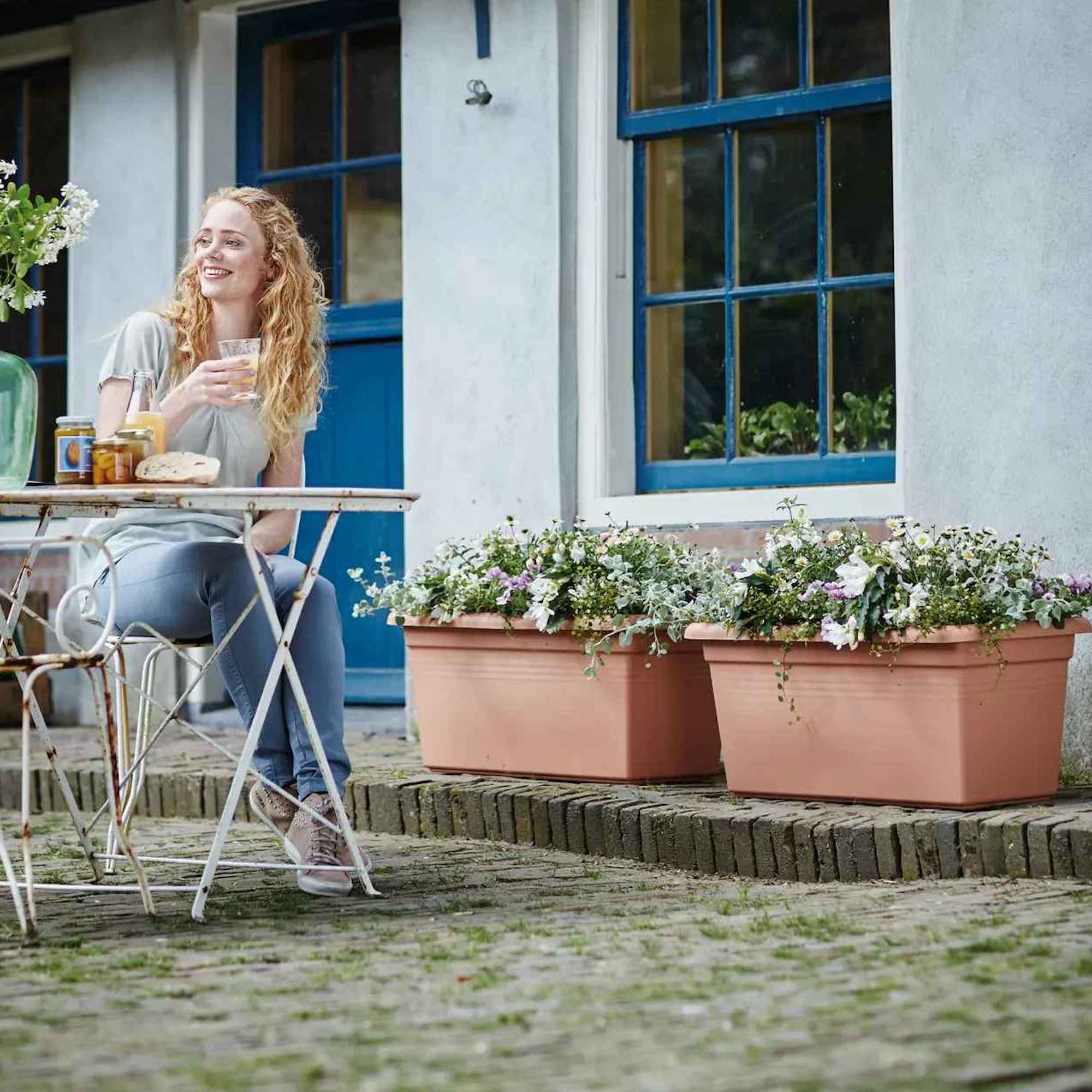 9688821f2c8afe19fa9159f4693333dc